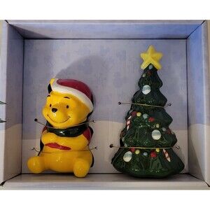 Disney Winnie the Pooh Christmas Tree Ceramic Salt & Pepper Shaker Set